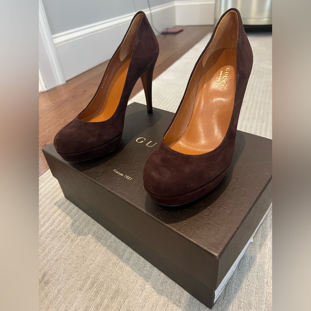 Gucci Women's Dark Brown Suede Heels